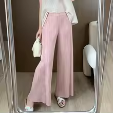 Wide-Leg Everyday Pants